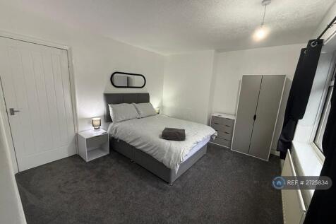 Double Bedroom 1
