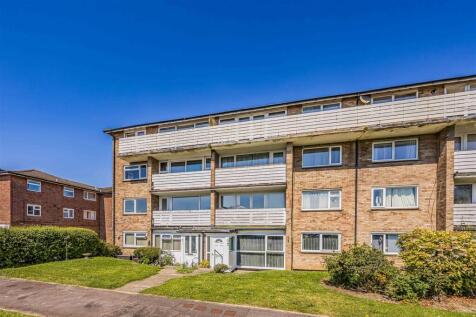 65 Wendover Road, Bedhampton-Small-PorticoMarketin