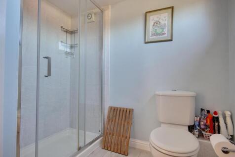 Conifer Close (8).jpg