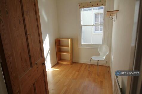 Little Ealing Lane, London, W5 photo 4