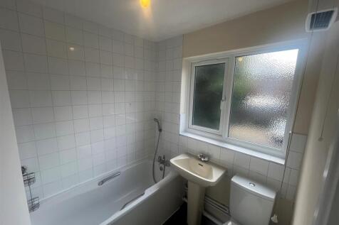 new bathroom.jpg