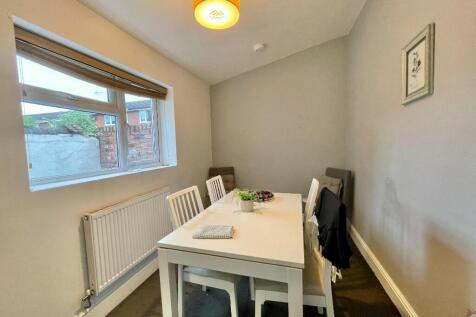 Louise Street, Chester, Cheshire, CH1 photo 3