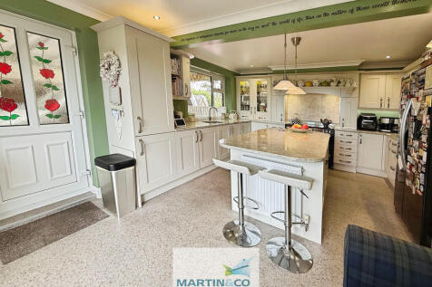 d35ee1ad-0-4543-A...