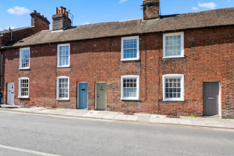 2 Bedroom Mid Terraced House for Sale
