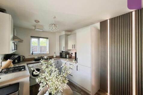 Open Living/kitchen/diner