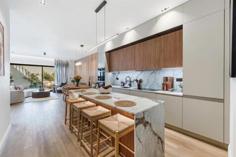 Flat 1 - 50 Creswick-8.jpg