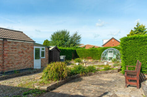 Elmpark Way, Heworth, York photo 3