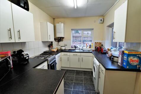 Church Grove, Nottingham, Nottinghamshire, NG7 photo 5