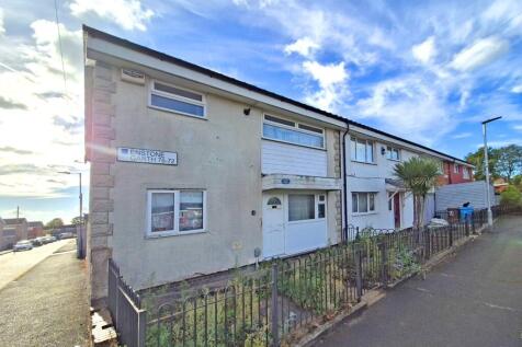 Three bedroom end terrace house - For sale by auc