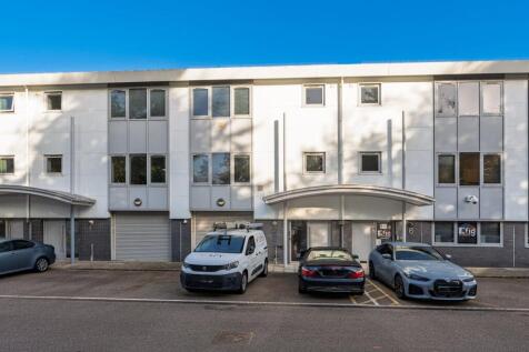 7 English Business Park Final20.jpg