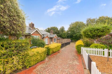 Lewes, BN7 - property photo