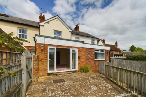 CAM03218G0-PR0261-STILL007