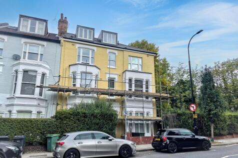 Flat 4, Christiano Court, 145 Iverson Road, London NW6 2RA