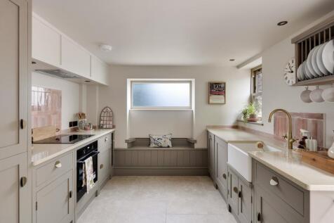 Church Lane, Cliftonwood, BS8 photo 4