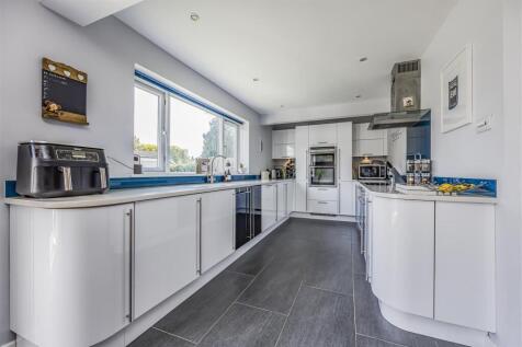 90 Horndean Road, Emsworth-PorticoMarketing-Nexa-3