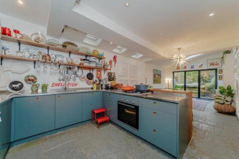 Dining Kitchen/Living Room