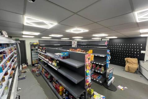 Commercial Property to rent Image 6