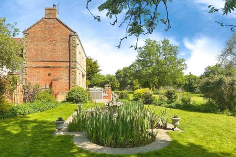 2cea2d8d-2-4681-B2A2-8F80F6E4FEBC-8666-00000387E69