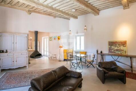 Interno