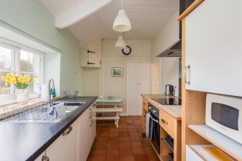 Corner Cottage-16 - Copy.jpg