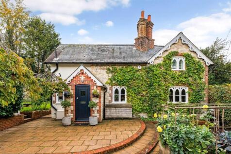115848_Cowpen Cottage Selborne Road Selborne (1).j