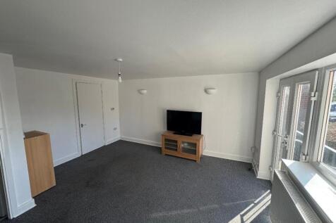 lounge1.jpeg