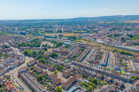 Ewemove Taunton Greenway Avenue (1)