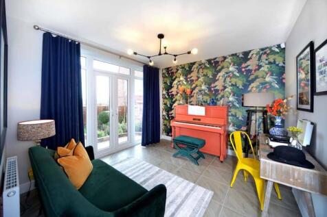 primary property image