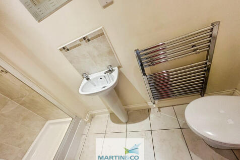 430f4100--4981-8C...