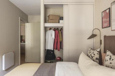 2 bed show apt be...