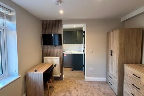 Out Westgate room 3a.jpg