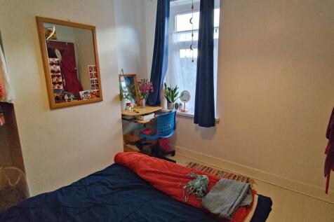 First floor middle b