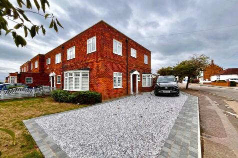 Leitrim Avenue, Shoeburyness, Southend-on-Sea, Essex, SS3 photo 5