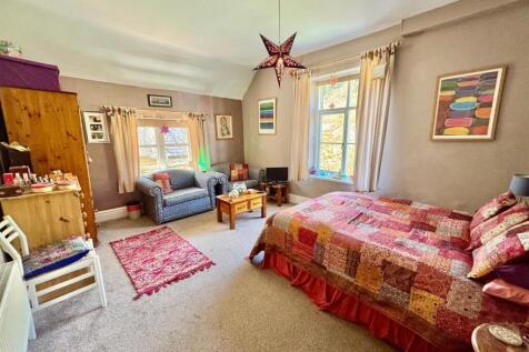 PHOTO-2025-04-13-19-55-45 (12).jpg