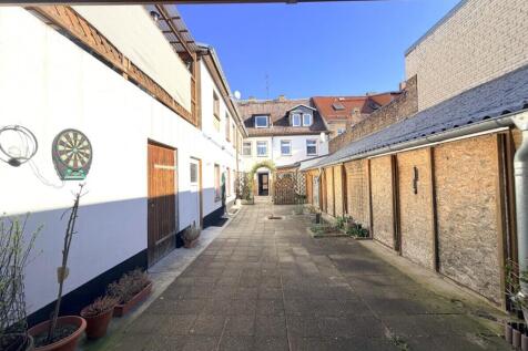 Innenhof 2