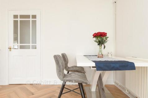 Lounge/Diner