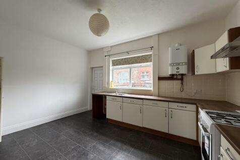 11 Charles Street, Cadishead photo 4