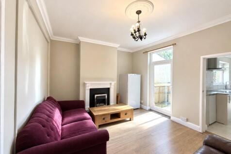 Grove Park Terrace, Bristol, BS16 photo 4