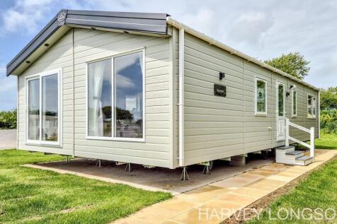 ABI Superior holiday home exterior with side entra