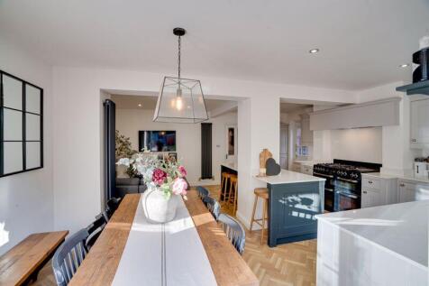 Kitchen/ Living / Dining Room