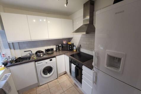 Nelson Road, Worcester photo 5