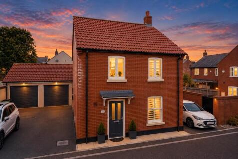 37 Greys Road Twilight 2.jpg