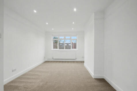 2 LOUNGE ANGLE 1.JPG