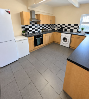 Norwood Terrace, Hyde Park, Leeds, LS6 photo 3