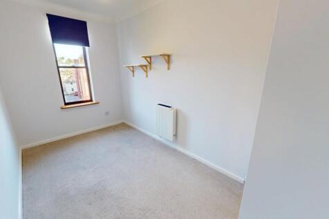 1735-12102025_145...