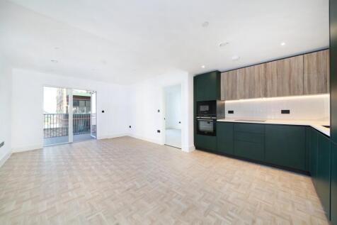 Reception/Kitchen