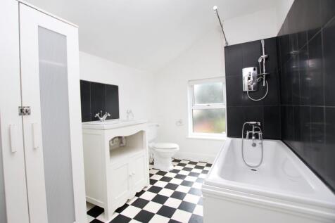 Silver Street, Woodston, Peterborough, PE2 9BX photo 3