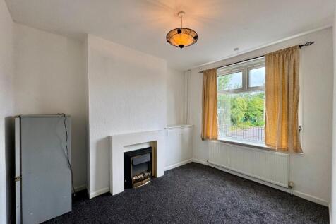Burnley, BB11 - property photo