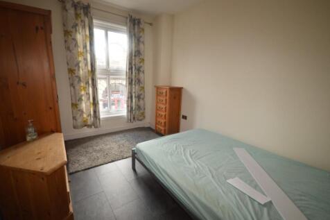 DSC_0015 (Medium).JPG