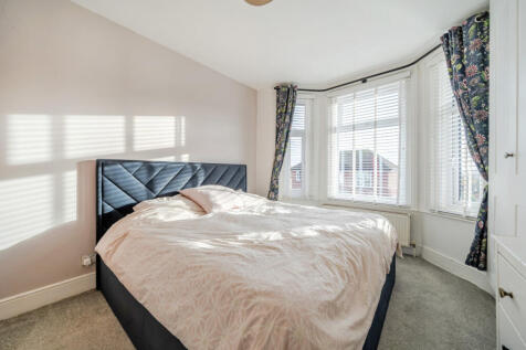 1389367-6-693ade1...